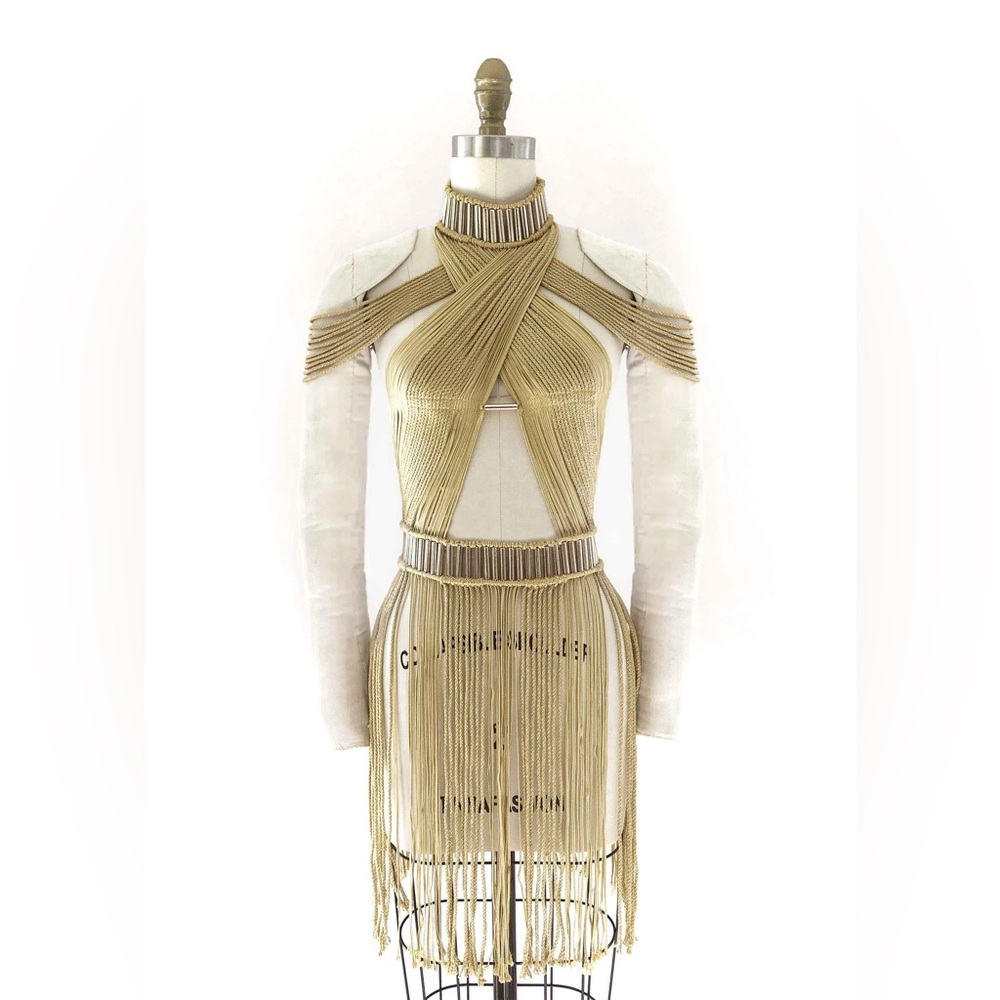 Denisse M Vera Luxe Solstice Dress in Gold (size US 0/2)